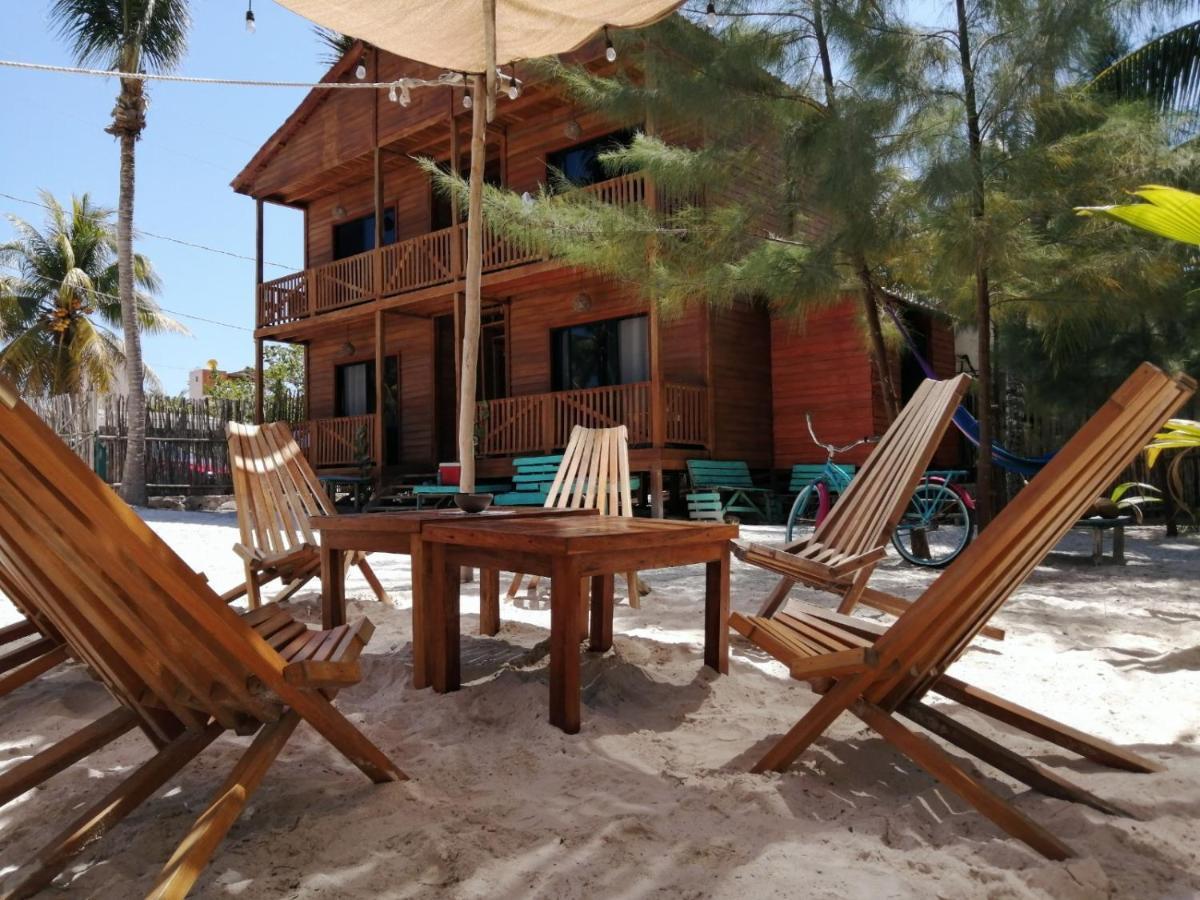 El Regalo El Cuyo Hotel Екстериор снимка