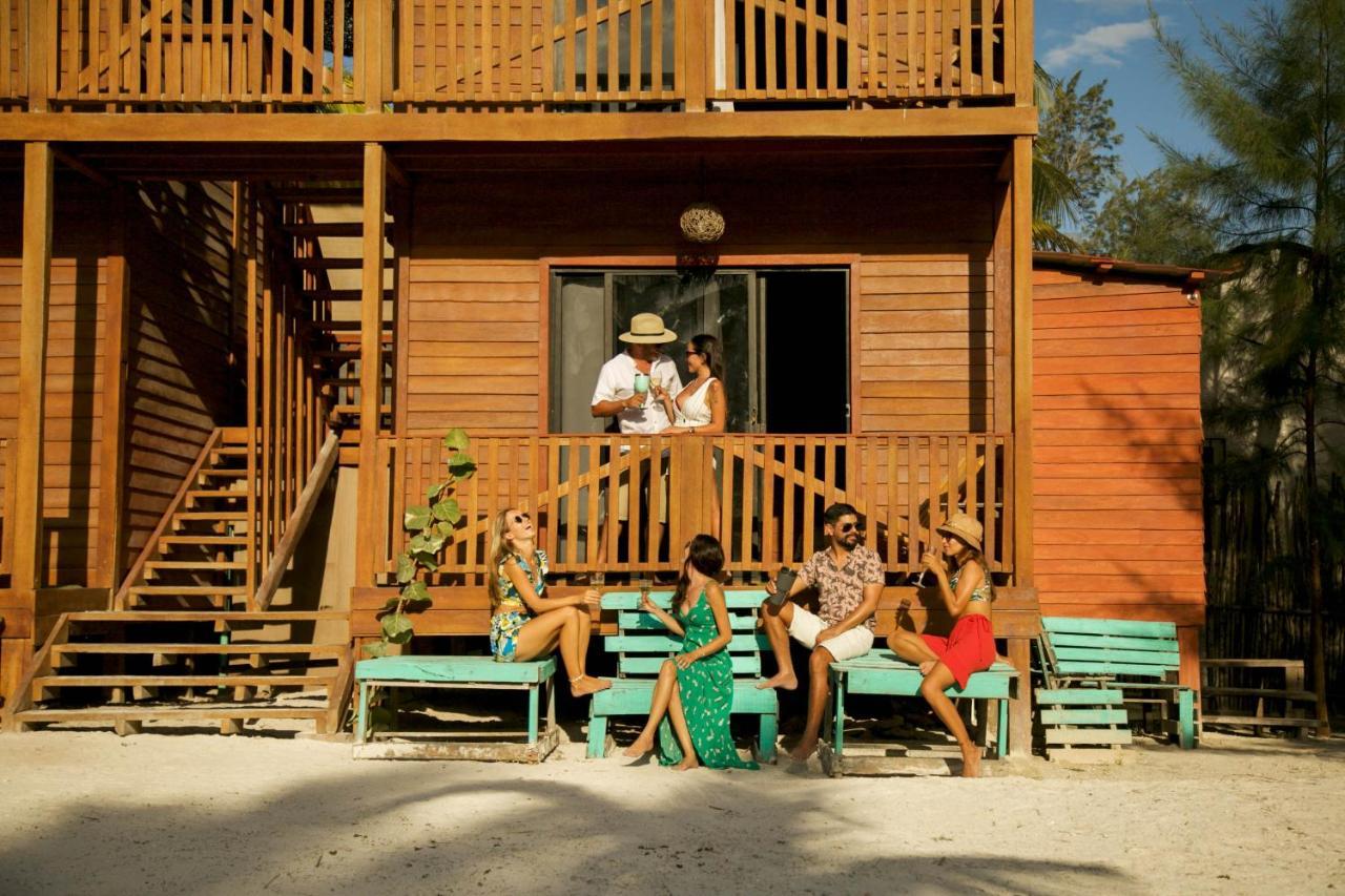 El Regalo El Cuyo Hotel Екстериор снимка